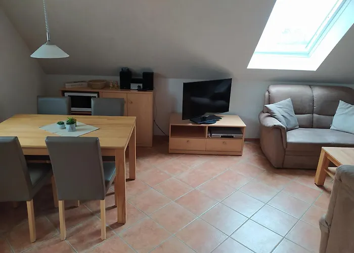 Lena In Bei Esens An Der Nordseekueste In Ostfriesland Appartement