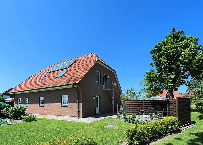 Lena In Bei Esens An Der Nordseekueste In Ostfriesland Stedesdorf
